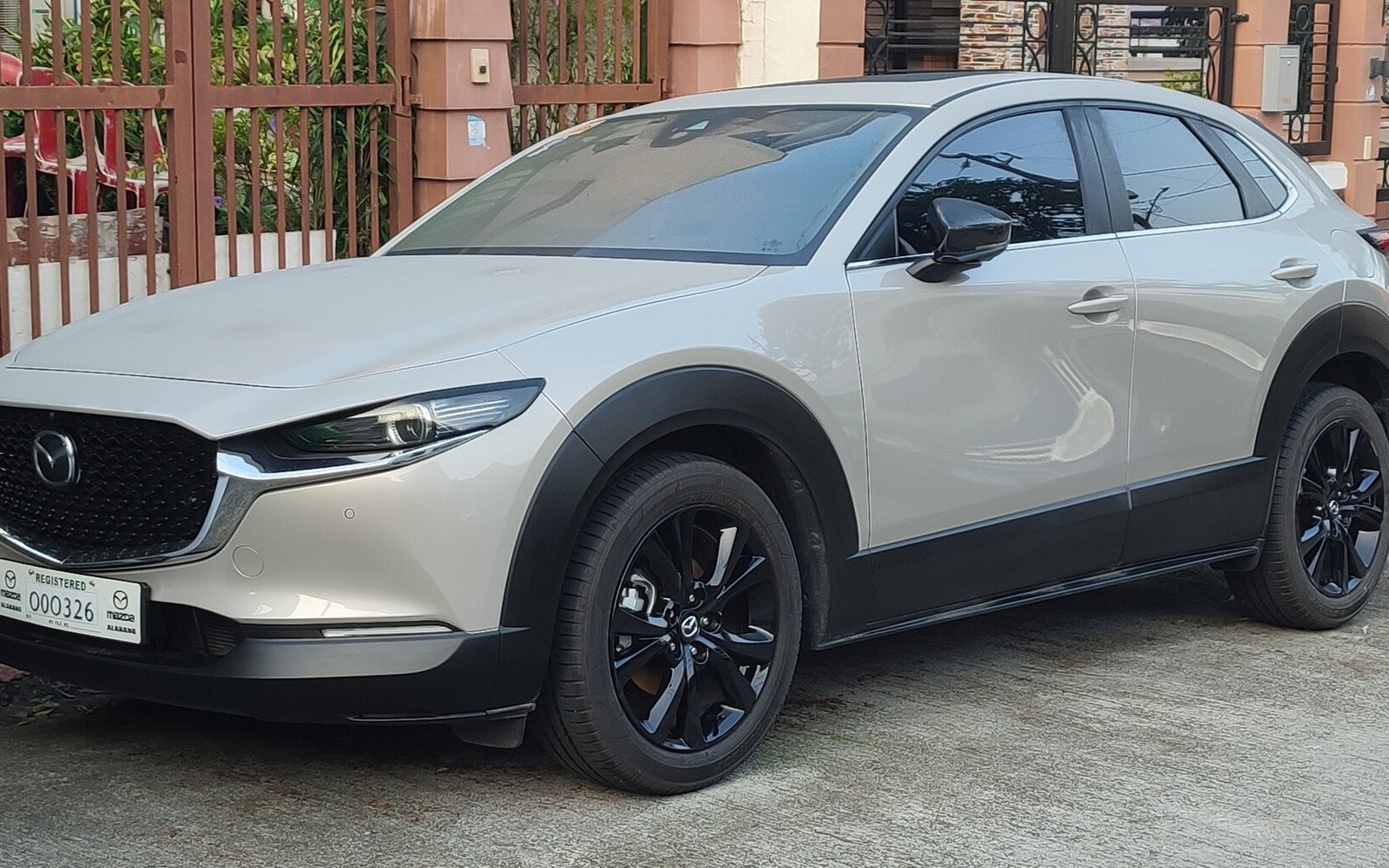 Аренда Mazda CX-30 2025 в Дубае