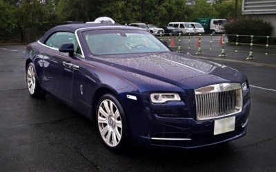 Аренда Rolls-Royce Dawn 2022 в Дубае