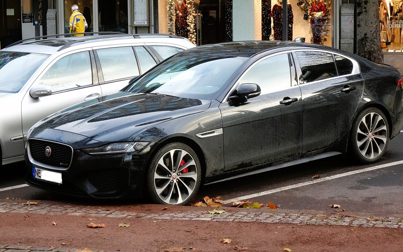 Jaguar XF 2024 do wynajęcia w Dubaju