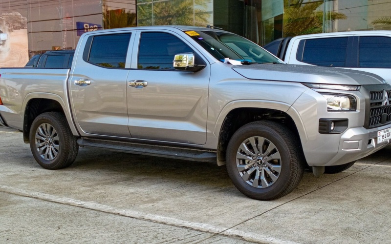 Mitsubishi L200 2024 в аренду в Дубае