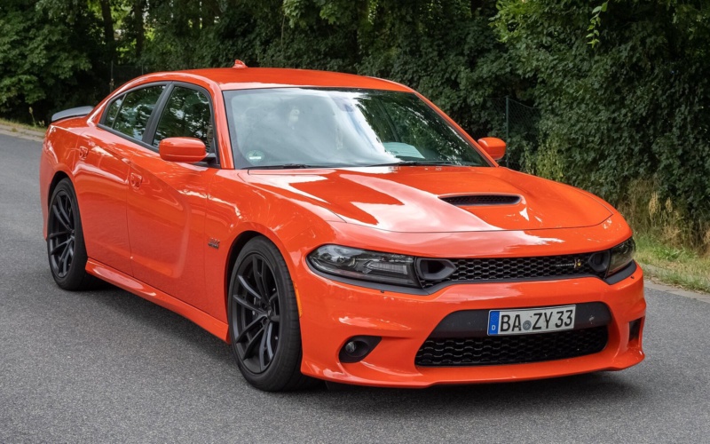 Dodge Charger R/T 2023 в аренду в Дубае