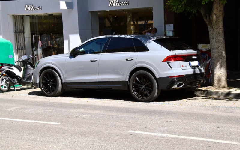 Audi Q8 55 TFSI 2024 в аренду в Дубае