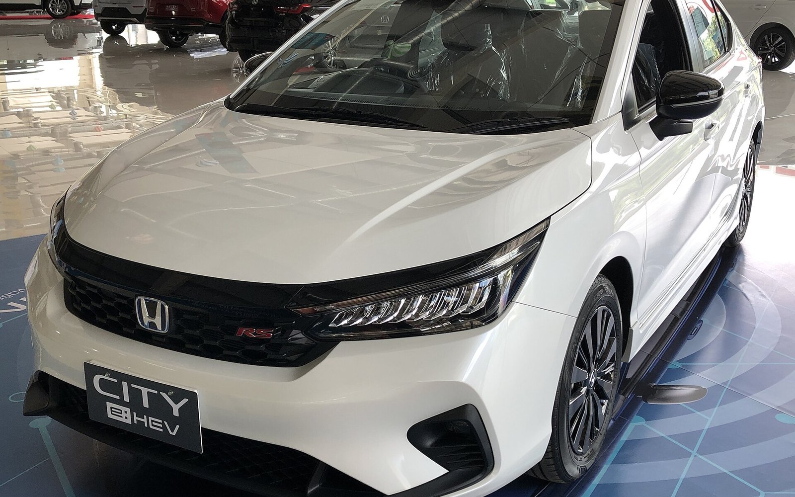 Аренда Honda City 2024 в Дубае