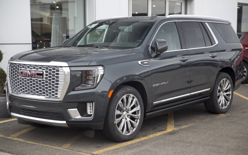 GMC Yukon Denali 2024 в аренду в Дубае