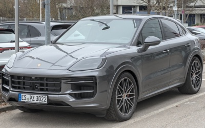 Noleggio Porsche Cayenne GTS V8 2024 a Dubai