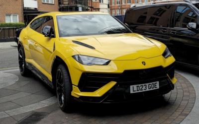 Аренда Lamborghini Urus 2023 в Дубае