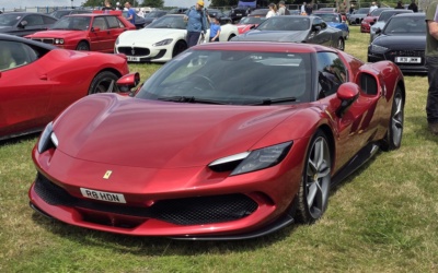 Аренда Ferrari 296 GTB 2024 в Дубае
