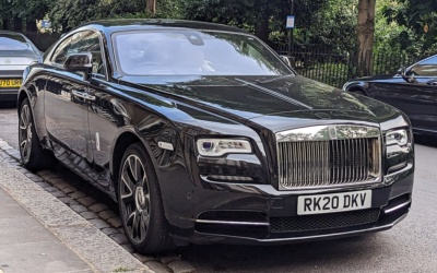 Аренда Rolls-Royce Wraith 2021 в Дубае