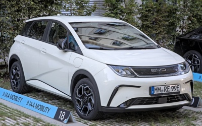Аренда BYD Dolphin 2024 в Дубае